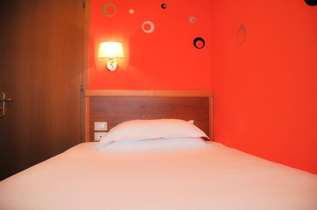 Marco Effe Hotel